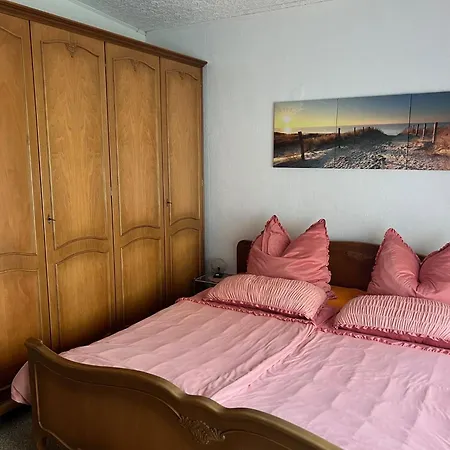 Fester Apartment *